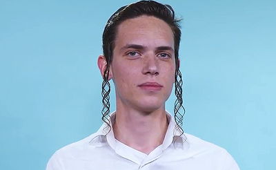 מלך זילברשלג מתנתק מהסמארטפון והלייקים • צפו