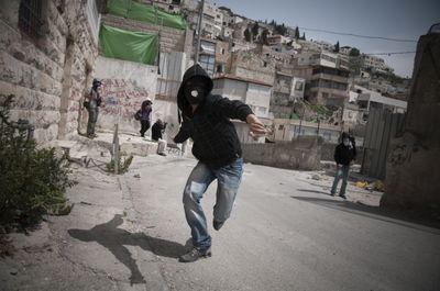 סילואן. ארכיון