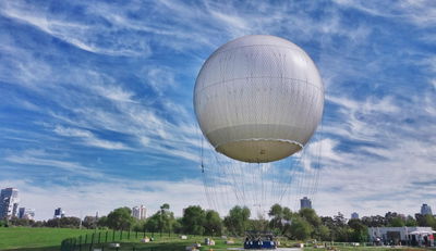 חוויה מקורית. כדור פורח.