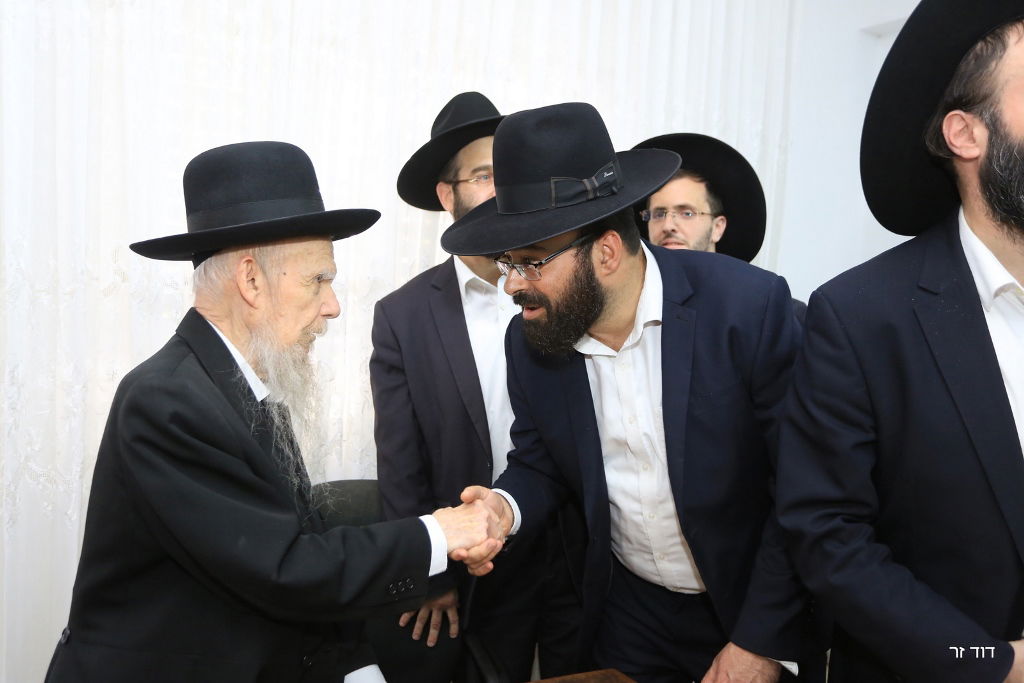 לקראת בין הזמנים: הוקם "איחוד בני הישיבות" בב"ב ובפ"ת • צפו