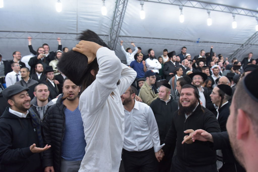 ראש השנה באומן כפי שעוד לא ראיתם • צפו