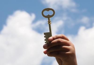 "תנתן נפשי בשאלתי" / הרב ישראל אסולין