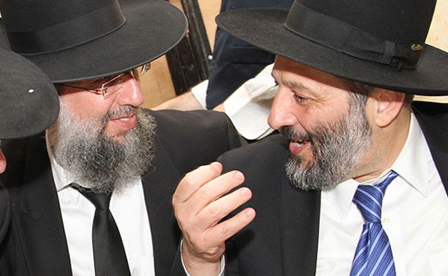 דרעי והרב יעקב כהן. ארכיון