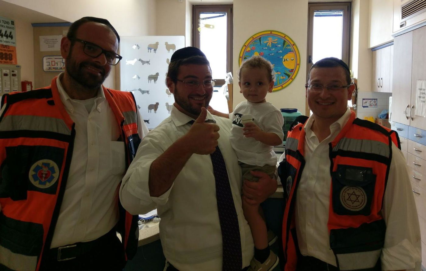 כך ניצלו בנס חייו של הפעוט החרדי שטבע בבריכת דגים