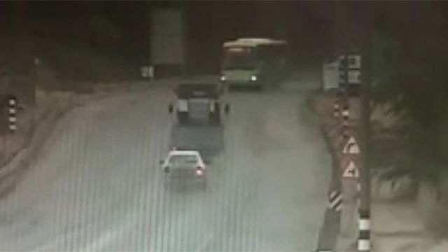 שניות לפני ההתנגשות הבלתי נמנעת