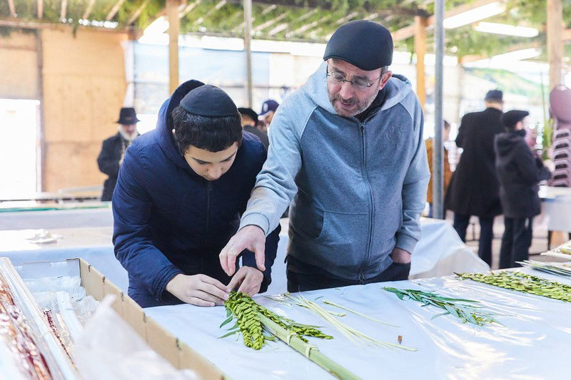 הסוכה הגדולה באירופה • תיעוד מיוחד
