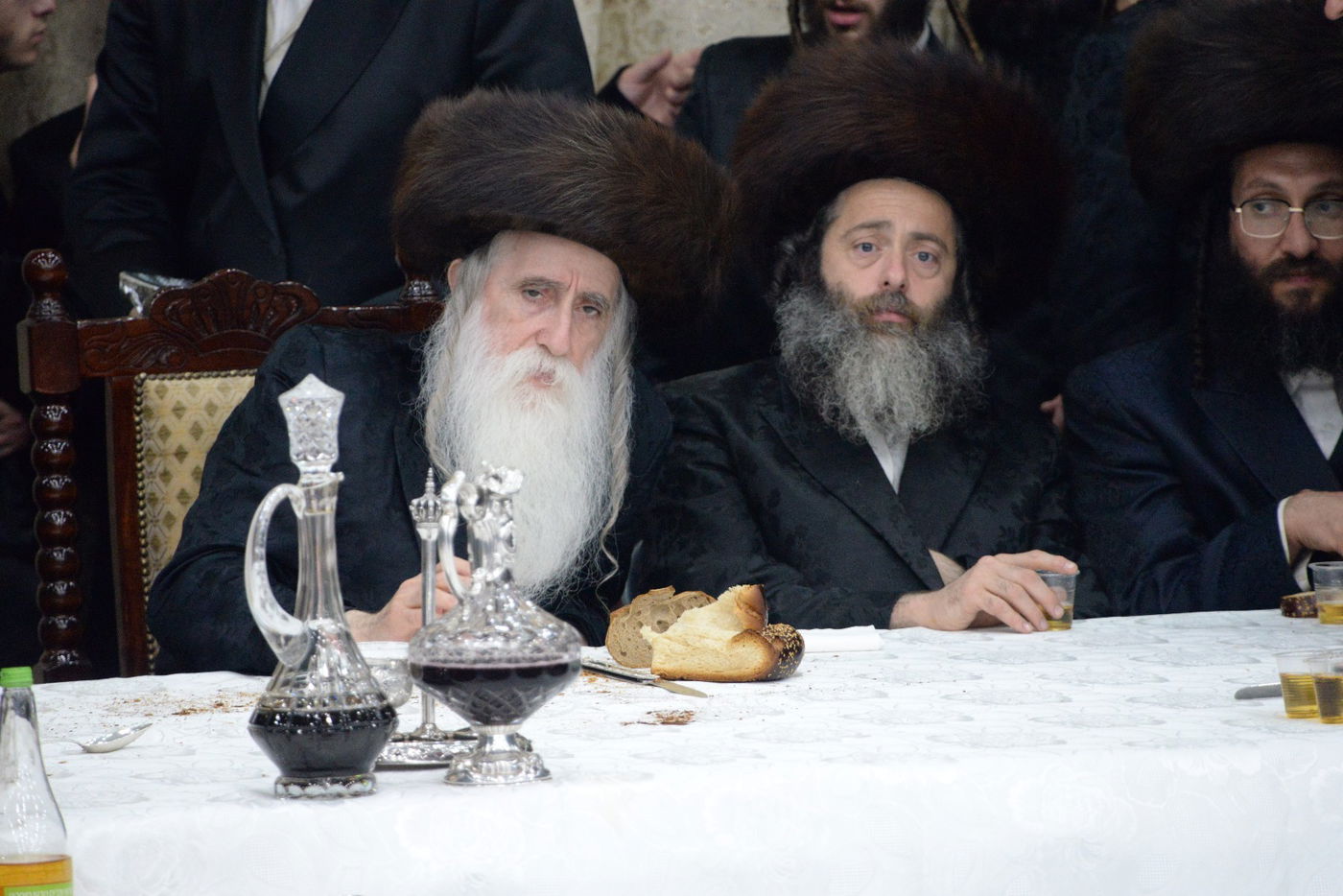 טיש אושפיזין דיוסף במכנובקא בעלזא • צפו