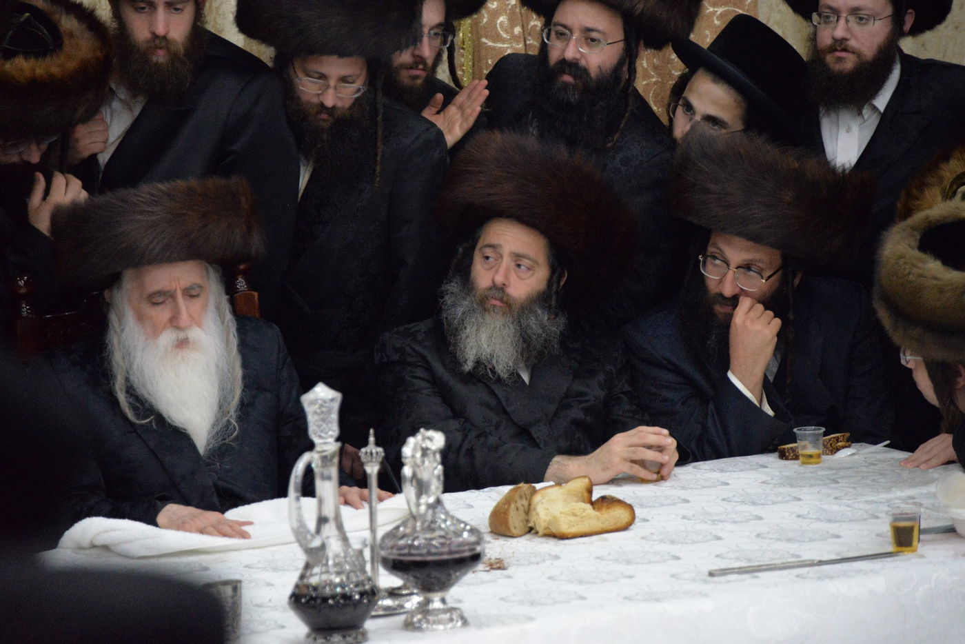 טיש אושפיזין דיוסף במכנובקא בעלזא • צפו