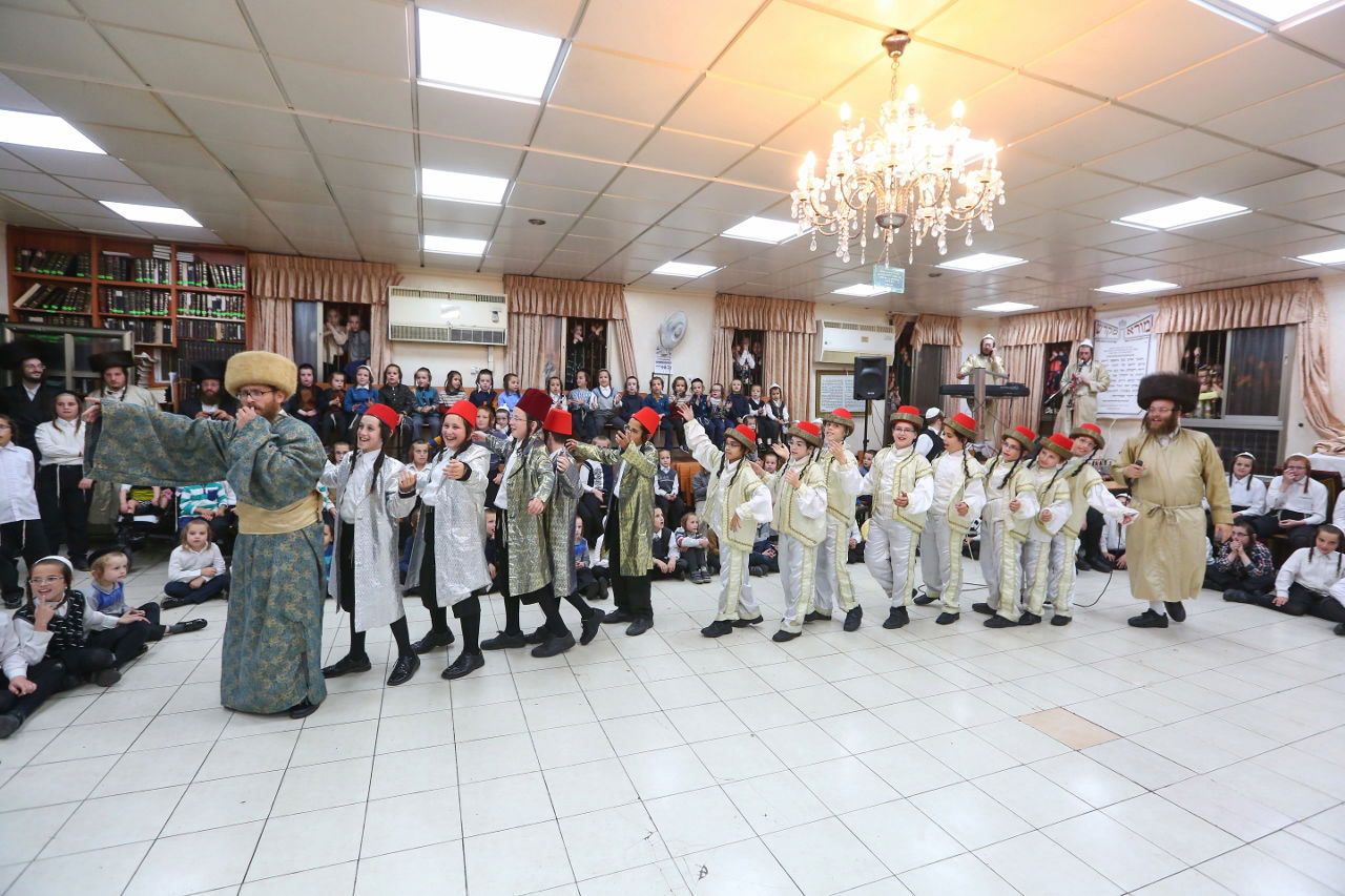 מלעלוב ועד תולדות אהרן • תיעוד מיוחד