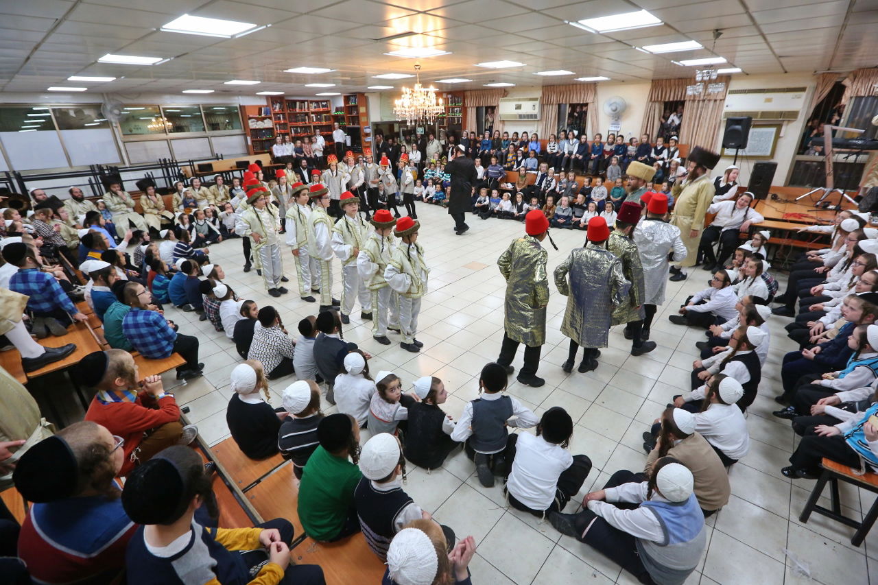 מלעלוב ועד תולדות אהרן • תיעוד מיוחד