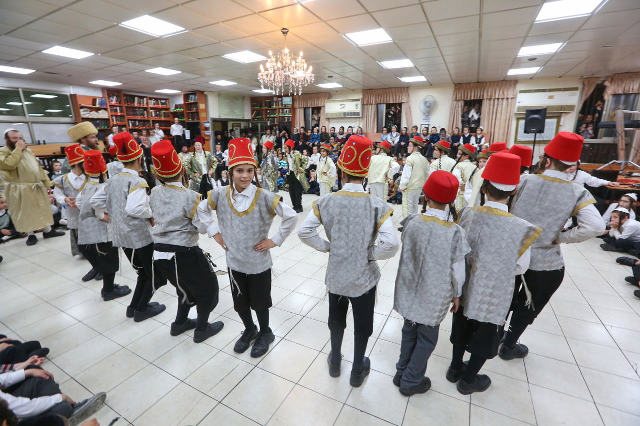 מלעלוב ועד תולדות אהרן • תיעוד מיוחד