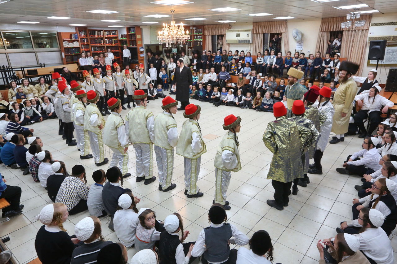 מלעלוב ועד תולדות אהרן • תיעוד מיוחד