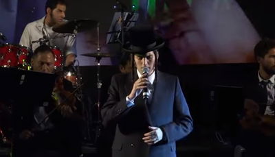 הימים הנוראים: מוטי שטיינמץ עם "חמול על מעשיך"  • צפו