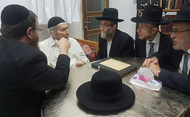 ח"כי 'דגל' אצל מרן הרב שטיינמן