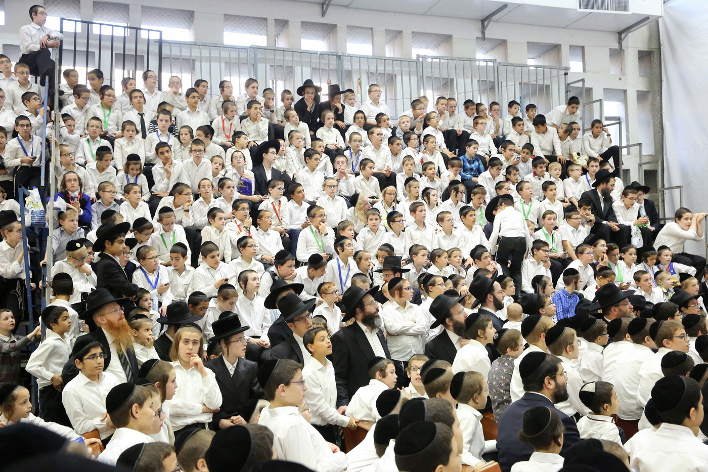 אלפי ילדים סיימו את הש"ס וחגגו עם הוריהם