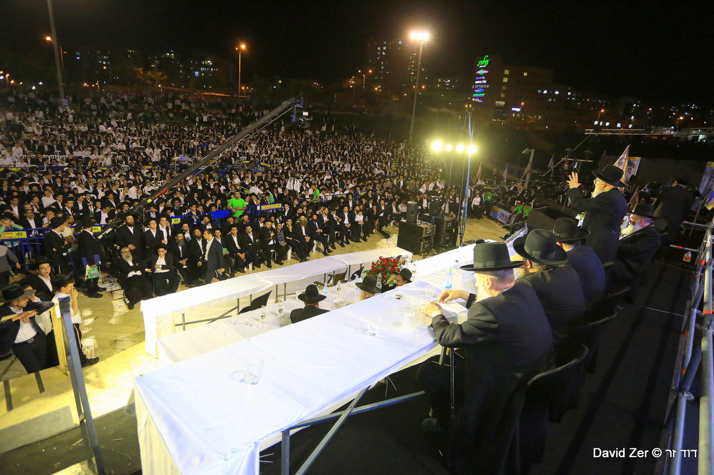 בני התורה סיימו מסכת טהרות עם מרן שר התורה. צפו