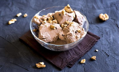 גלידת שוקולד פרווה לגמרי