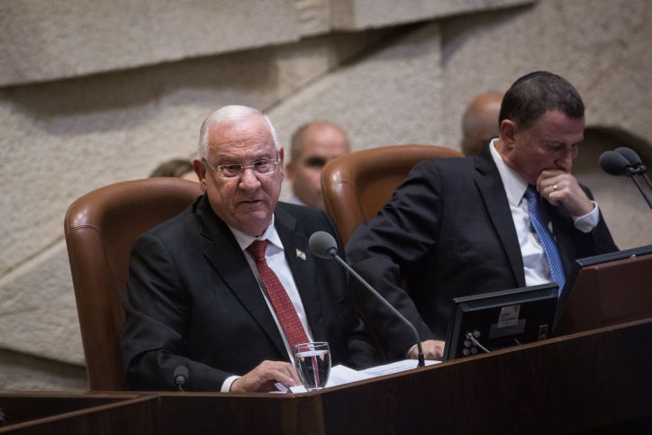 רובי ריבלין נואם במליאת הכנסת