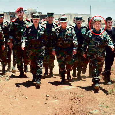 חאג' האשם בצד ימין