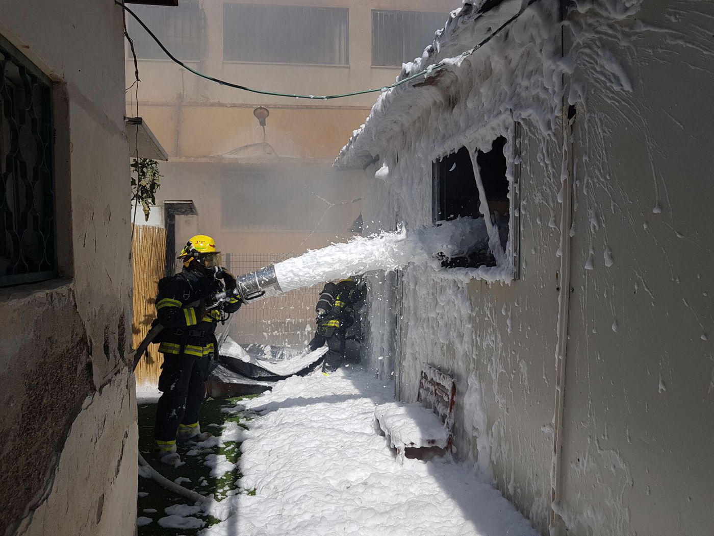 בית הכנסת עלה באש; "שבר על שבר וחורבן על חורבן"