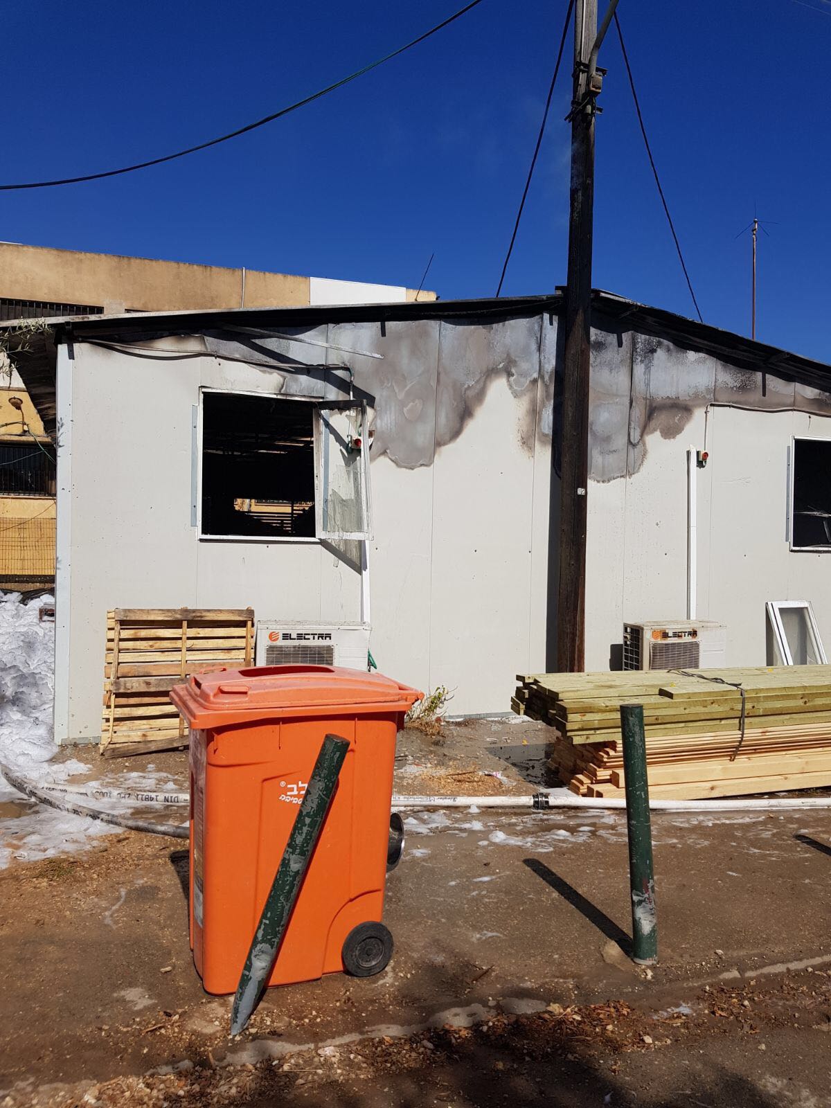 דוברות כבאות והצלה