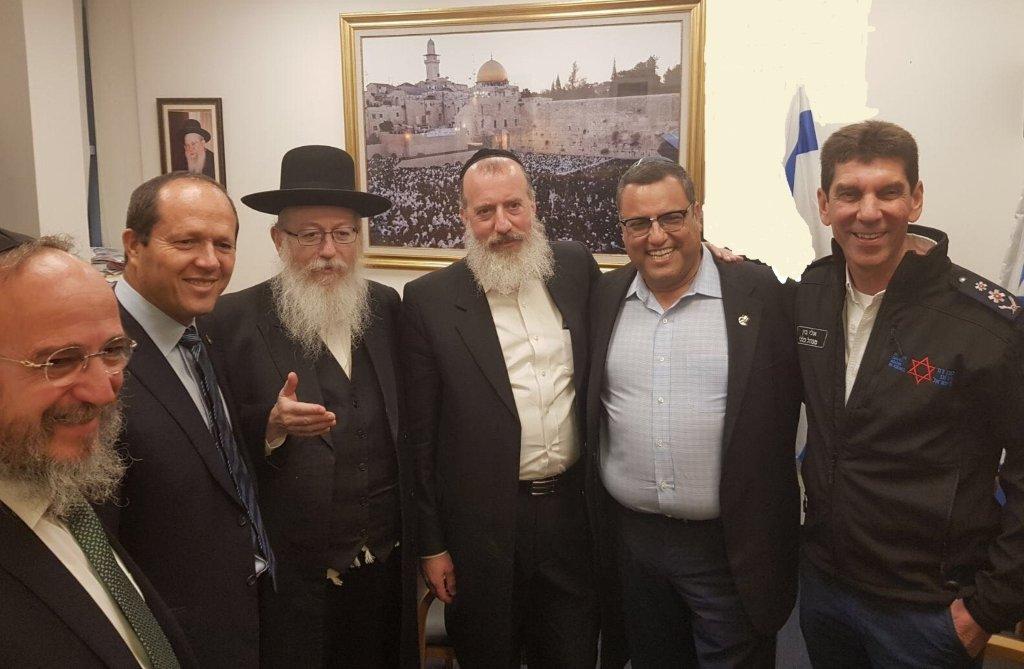 טקס השקת רכבי הבימבולנס החדשים.