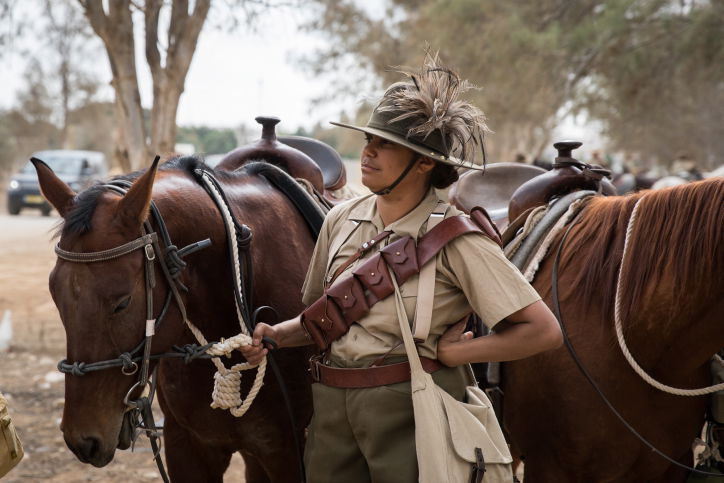 100 שנים לשיירת הסוסים האוסטרלית • צפו