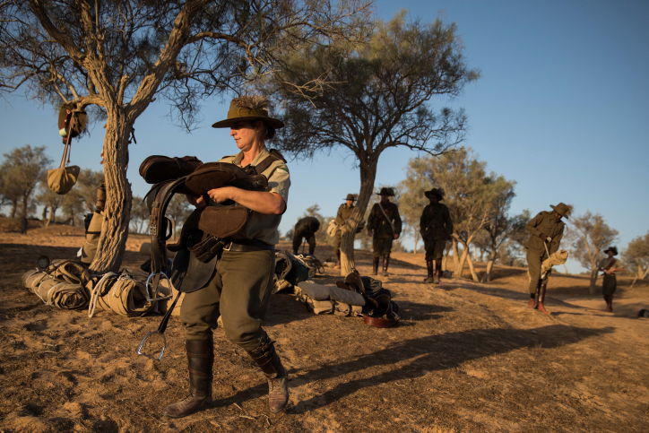 100 שנים לשיירת הסוסים האוסטרלית • צפו