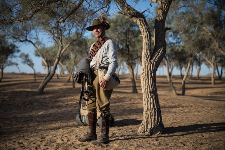 100 שנים לשיירת הסוסים האוסטרלית • צפו