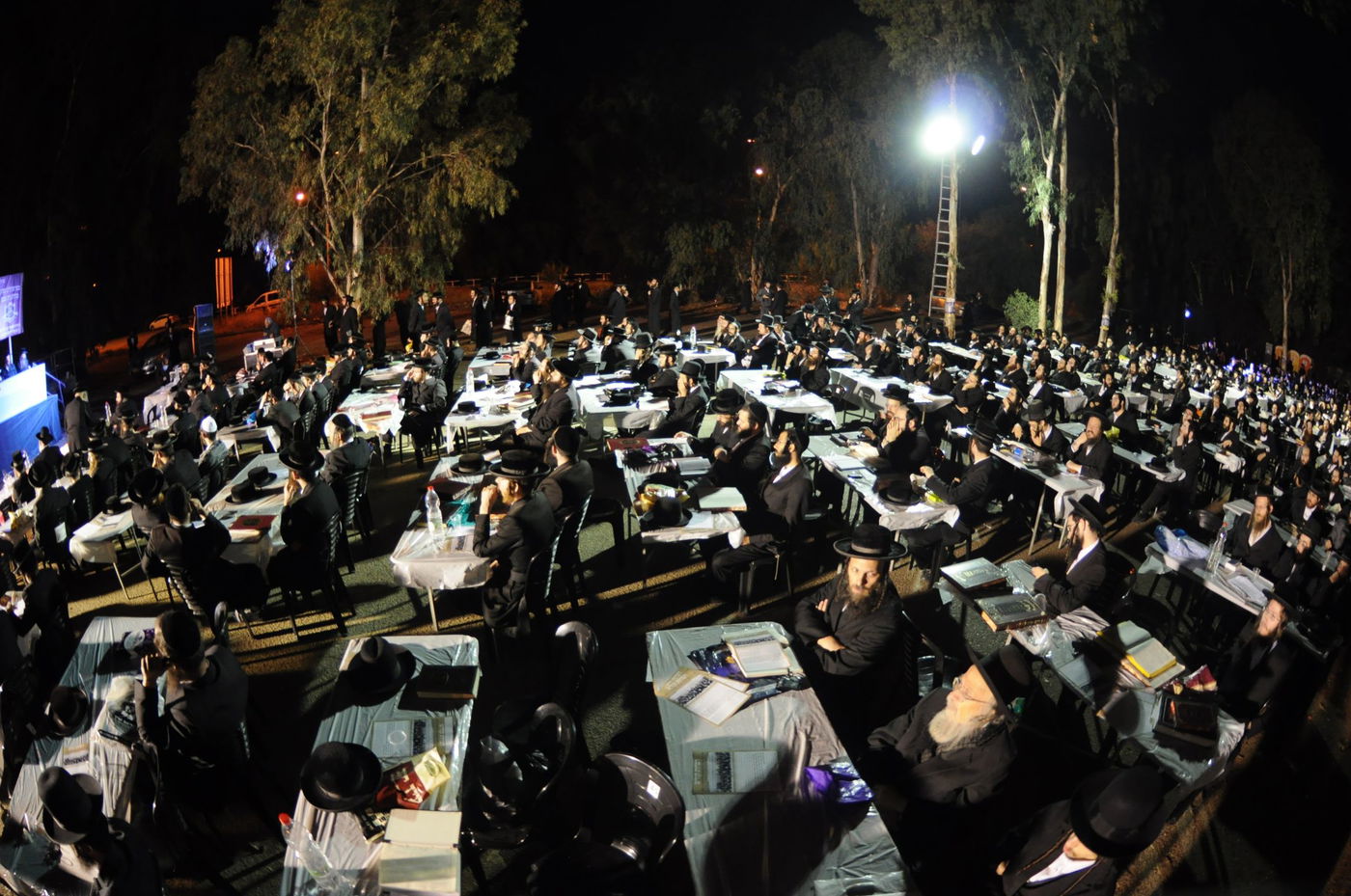 חבר בד"צ 'העדה' השתלח בראשי הישיבות: 'חרפה ובושה'