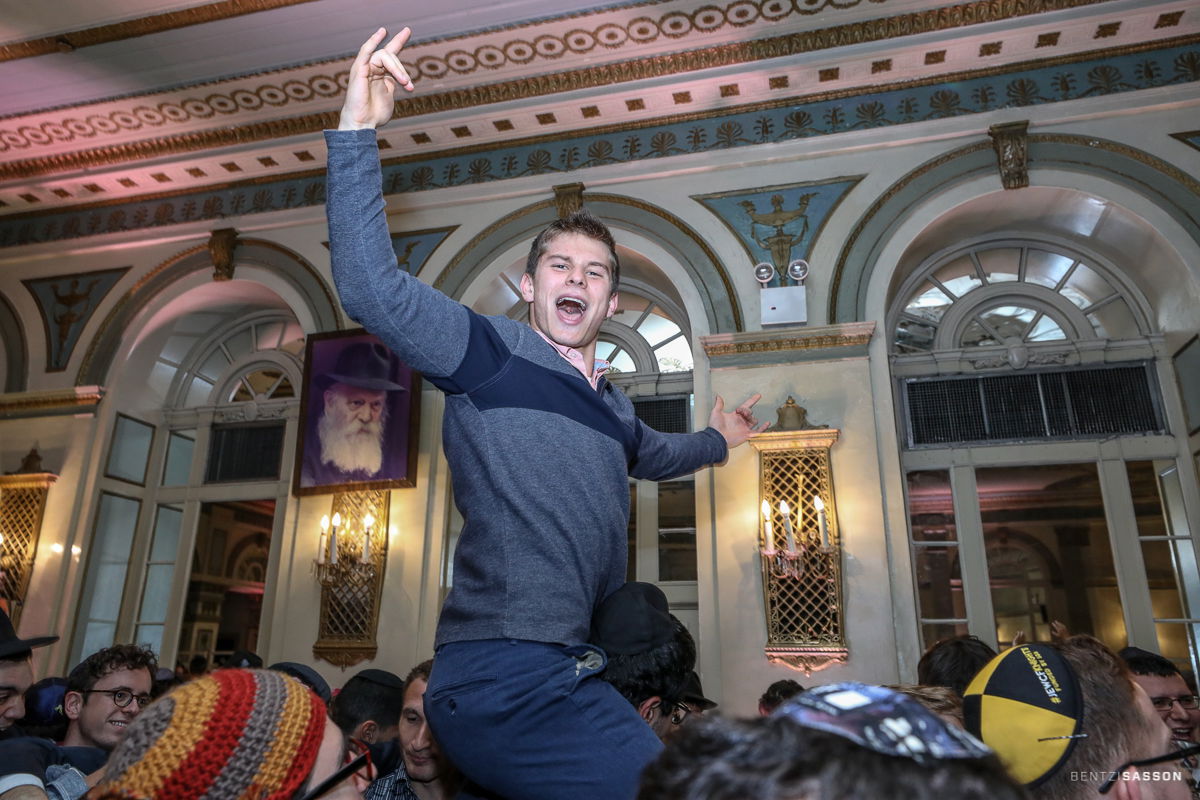 התשובה ל-BDS: סטודנטים מבקרים בקראון הייטס