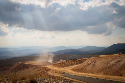 בנייה ליד צפת