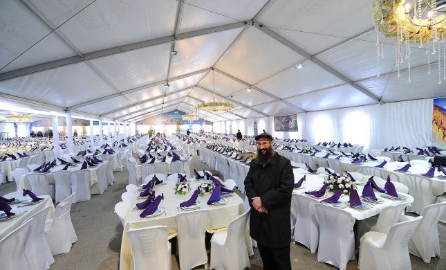 חב"ד חברון מציגה: אוהל אברהם אבינו, גרסת 2017