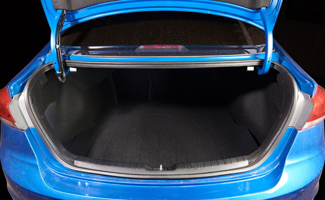 בת 94 נחטפה ונכלאה בתא מטען - ושיחררה את עצמה