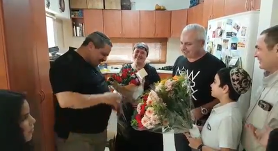 רוני אלשיך על הביקורת: "לא סופר שום דבר"