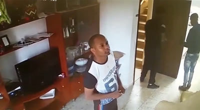 אלפי שקלים ותכשיטים נגנבו  • מזהים את הגנב?