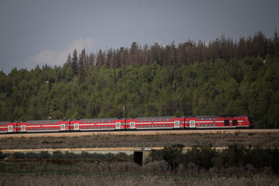 רכבת ישראל בדרכה לכרמיאל