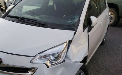 הרכב הפוגע בזירה