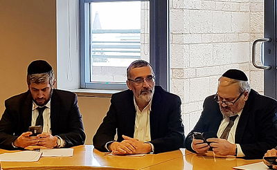 הדיון בוועדה