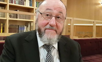 רבה של אנגליה: מאות אלפי מתגיירים בעולם - אינם יהודים