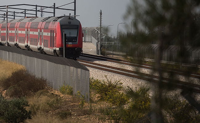 בכיר במשרד העבודה: "נעשה הכל לא לפגוע בשבת קודש"