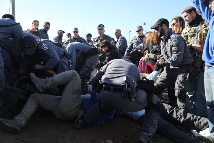 הדס פרוש, פלאש 90