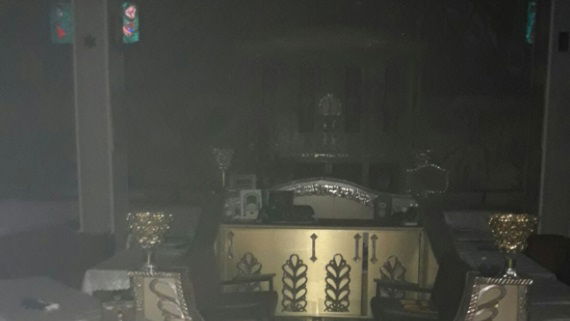 ברגע האחרון: כבאים הצילו את בית הכנסת