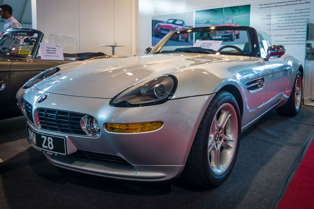 המכונית המיתולוגית של סטיב ג'ובס במכירה פומבית