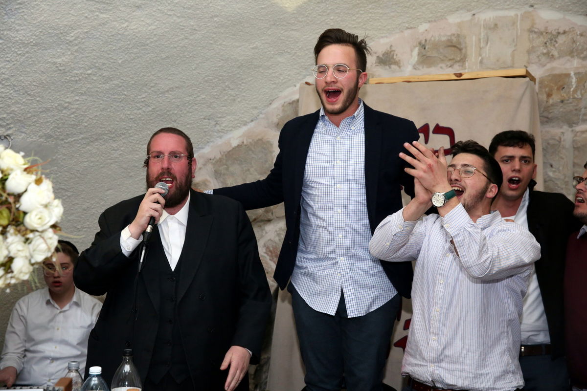 הברנז'ה חגגה יום הולדת לצלם שלומי כהן • צפו