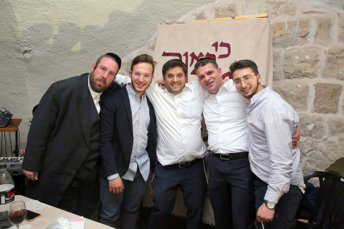 הברנז'ה חגגה יום הולדת לצלם שלומי כהן • צפו