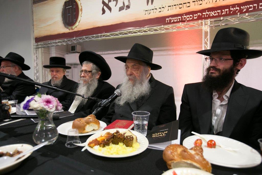 הישיבישער'ס שיודעים את ספר ה'תניא' בעל פה • תופעה