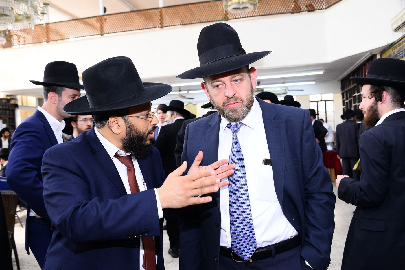 נכדו ונאמן ביתו של מרן שר התורה ערך ברית לבנו • גלריית ענק