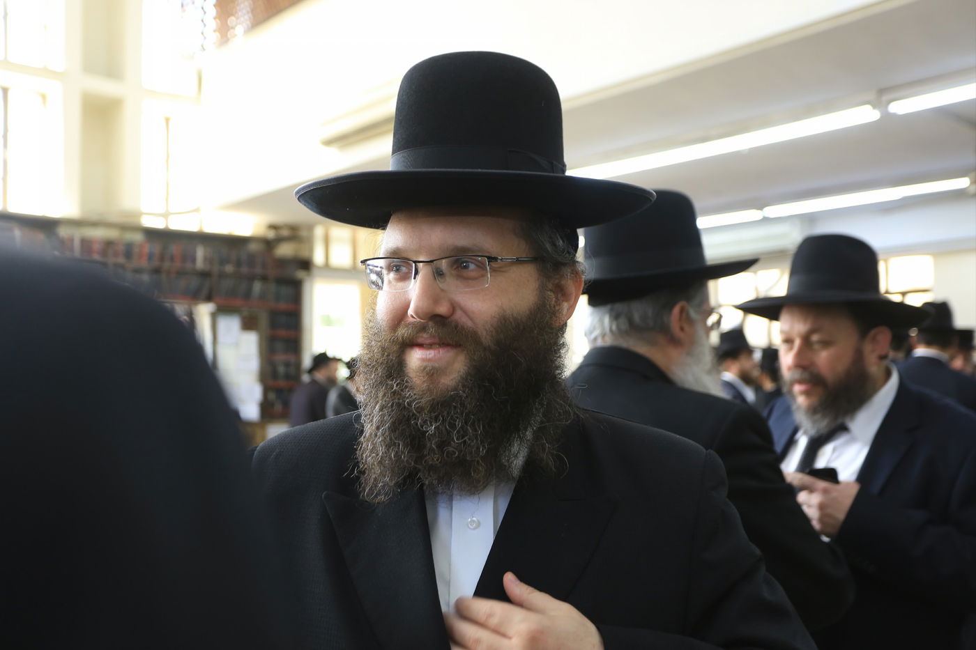 נכדו ונאמן ביתו של מרן שר התורה ערך ברית לבנו • גלריית ענק