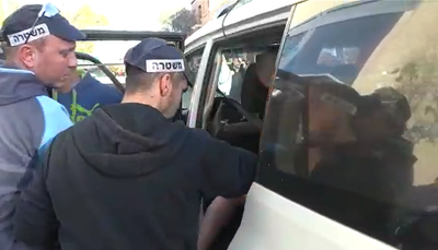 התדרוך של המחבל - מול התחנה